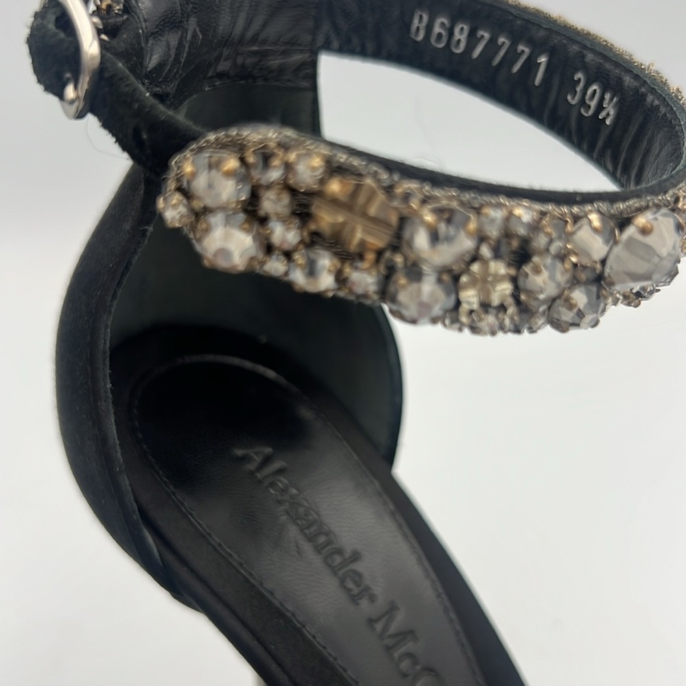 Alexander McQueen Embroidered Double Strap Sandal in Black/silver Size 39 & 39.5 - Picture 14 of 15